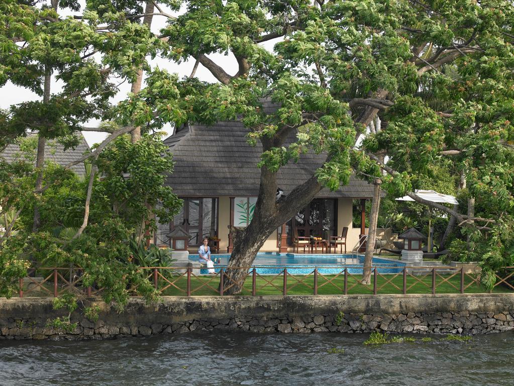 The Zuri Kumarakom Kerala Resort & Spa Exterior photo