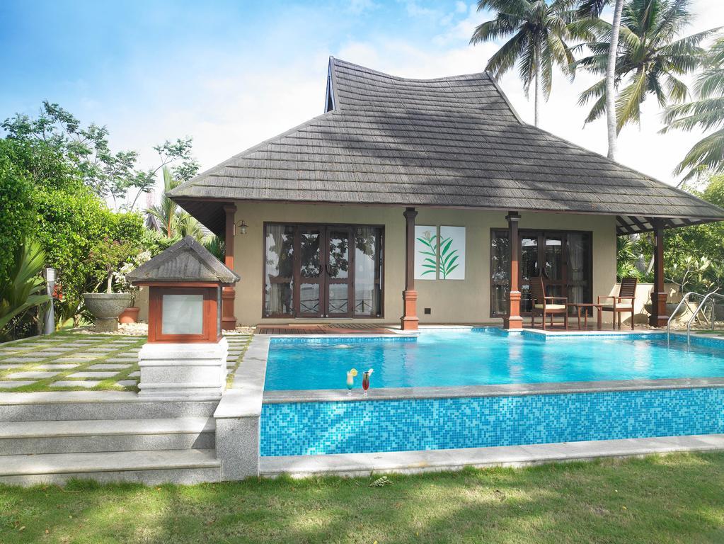 The Zuri Kumarakom Kerala Resort & Spa Exterior photo