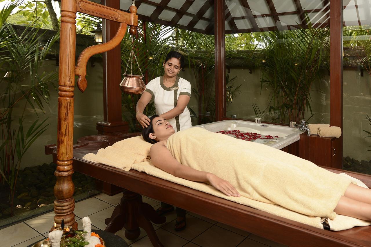 The Zuri Kumarakom Kerala Resort & Spa Exterior photo